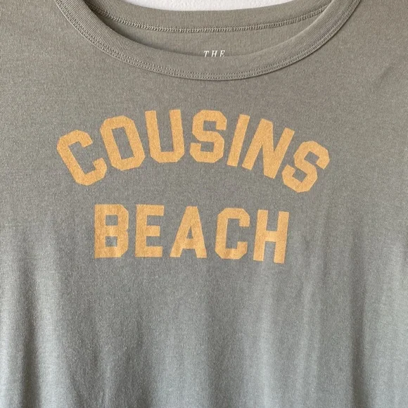 American Eagle The Summer I Turned Pretty Merch - Sage Green “Cousins Beach” Tee - Picture 2 of 5